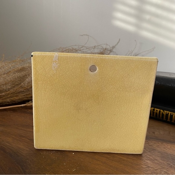 Vintage Wall Mounted Salt Box, Farmhouse Kitchen Decor - Picture 8 of 10